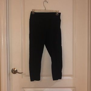 F21 Activewear Leggings w/ zipper pockets